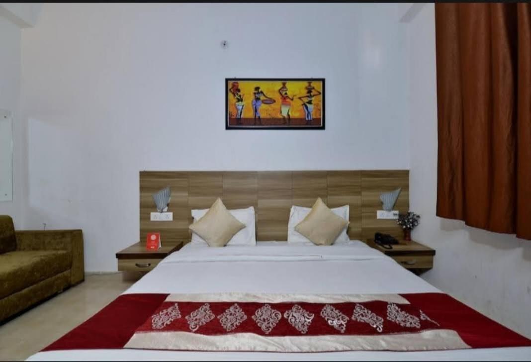 Hotel P.S. Villa Агра Экстерьер фото